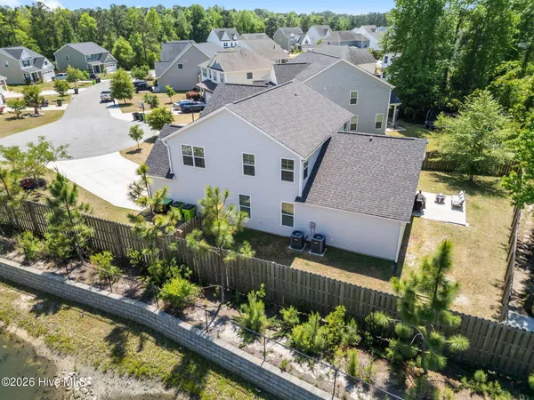 $469,900 | 1011 East Arboria Drive, Hampstead, NC 28443