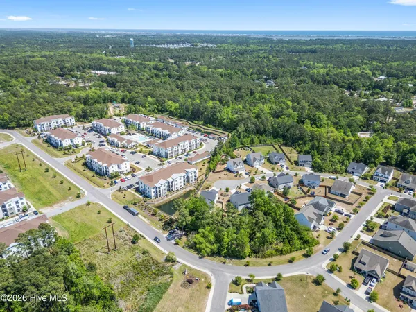 $469,900 | 1011 East Arboria Drive, Hampstead, NC 28443