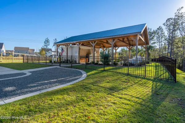 $469,900 | 1011 East Arboria Drive, Hampstead, NC 28443