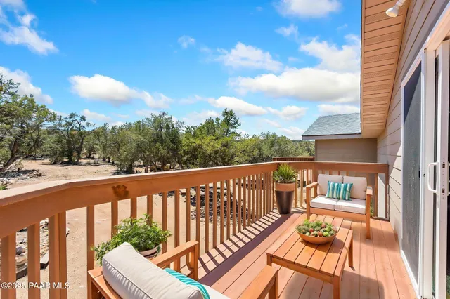 $399,000 | 42884 North Purcell Canyon Drive, Seligman, AZ 86337