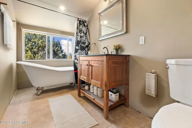 $399,000 | 42884 North Purcell Canyon Drive, Seligman, AZ 86337