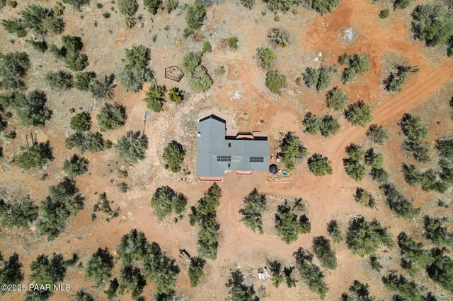 $399,000 | 42884 North Purcell Canyon Drive, Seligman, AZ 86337