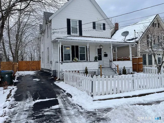 $3,100 | 161 Mt Pleasant Street, Norwich, CT 06360