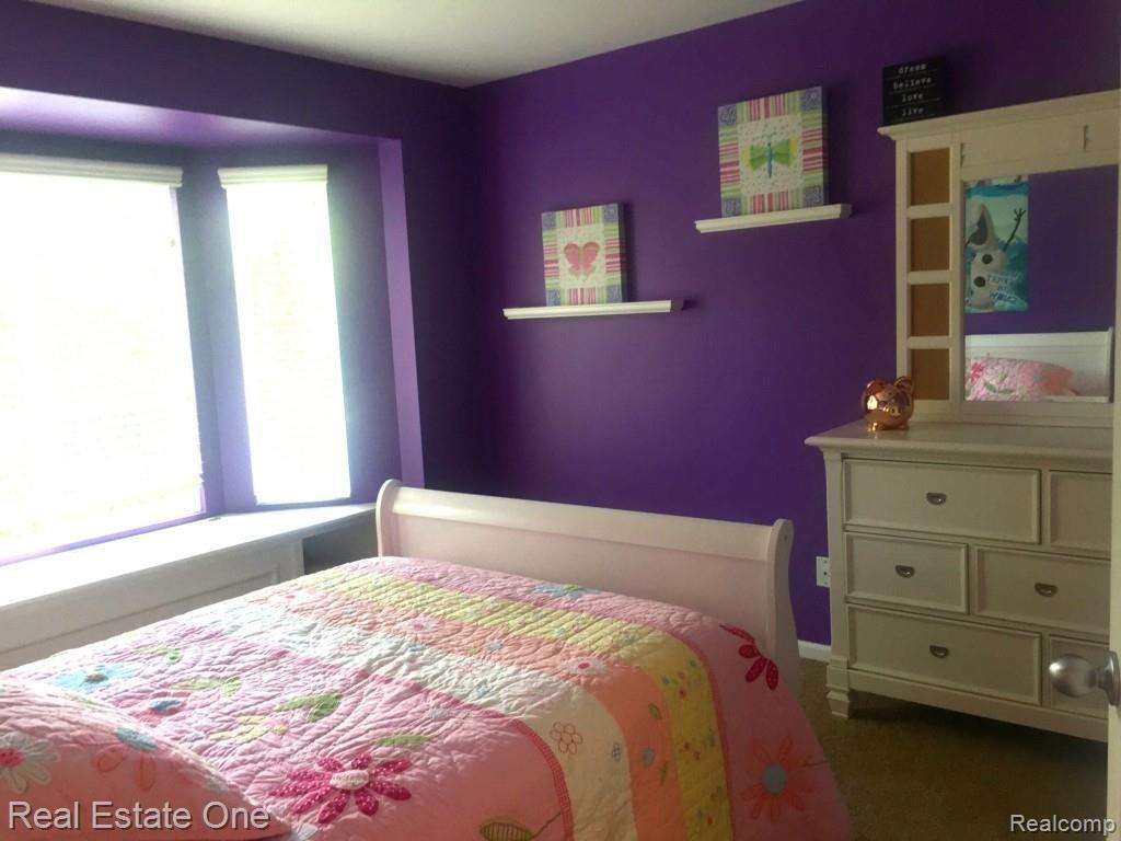 2149 Reagan Drive Rochester, MI 48309 - Photo 15 of 25 IMG_3895.jpg