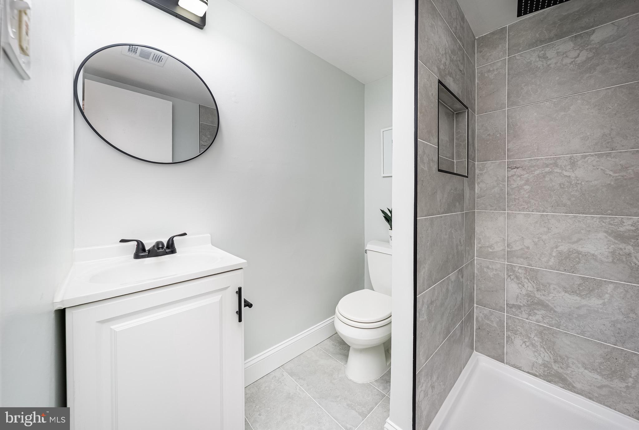 8479 Imperial Drive, Unit 6I Laurel, MD 20708 - Photo 39 of 45 Basement full Bath