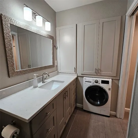 $1,295 | 7801 Shoal Creek Boulevard, Unit 146, Austin, TX 78757