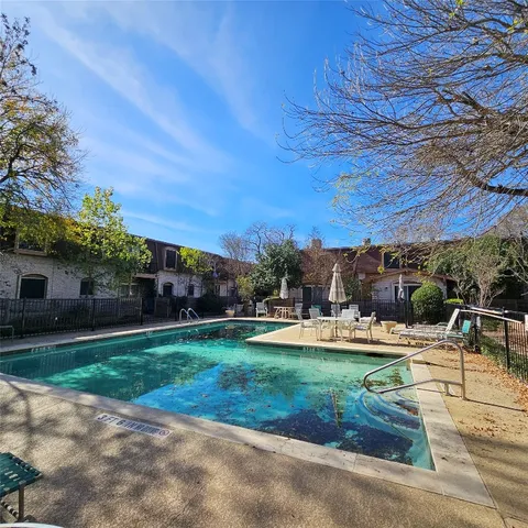 $1,295 | 7801 Shoal Creek Boulevard, Unit 146, Austin, TX 78757