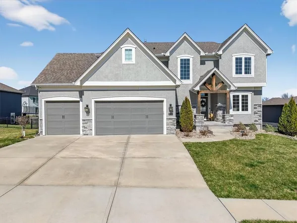 $629,999 | 914 Rannoch Lane, Raymore, MO 64083