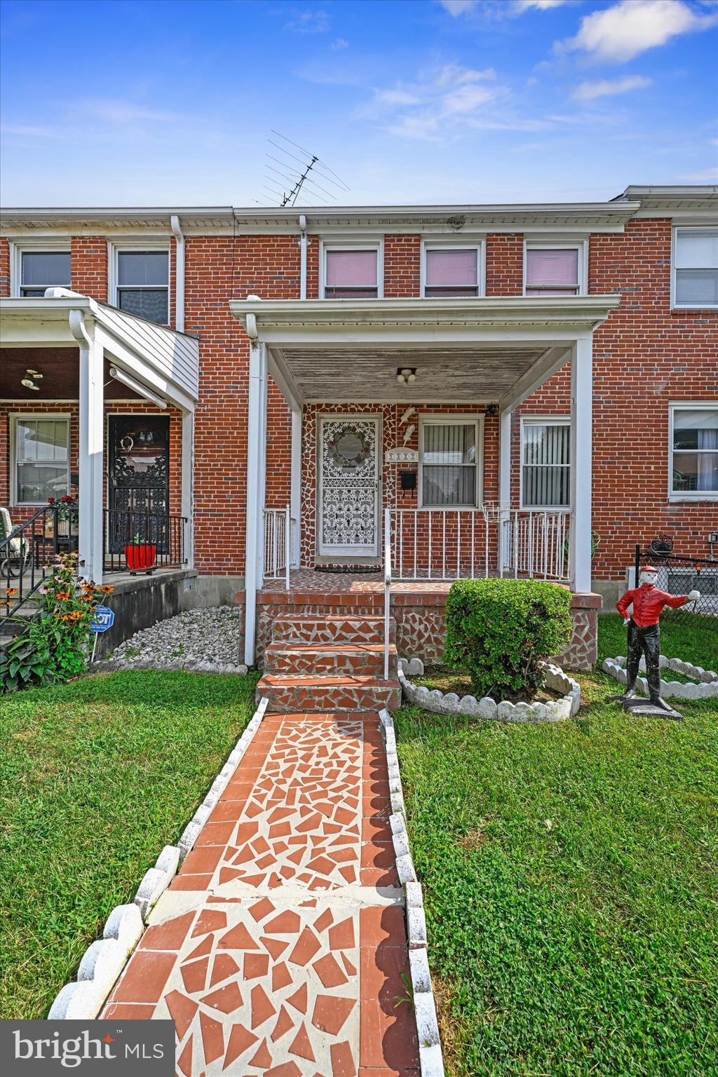 1327 Kitmore Road Baltimore, MD 21239 - Photo 4 of 26 front view
