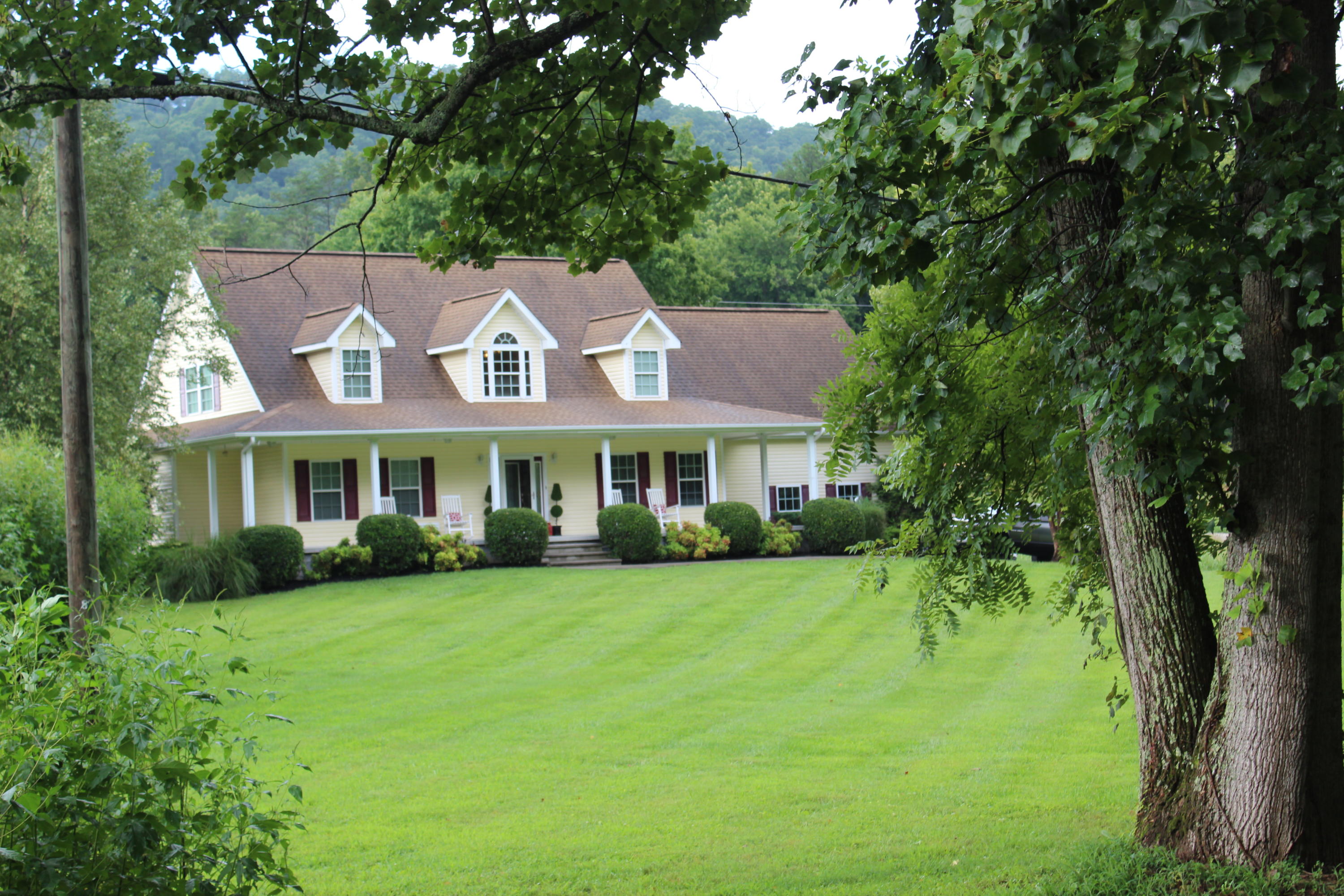 2617 Tater Valley Road Washburn, TN 37888 - Photo 4 of 40 IMG_1871