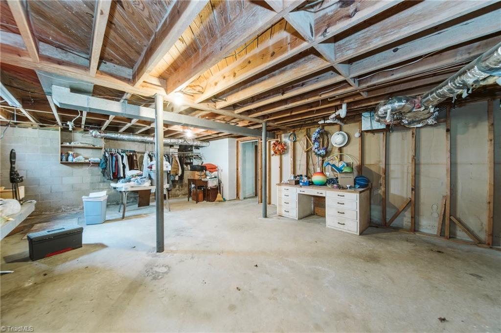 184 Meadowview Road Lexington, NC 27295 - Photo 29 of 40 Gallery Image 29