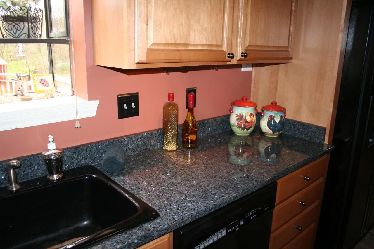 5336 Huntridge Road Roanoke, VA 24012 - Photo 22 of 151 sink, granite tops
