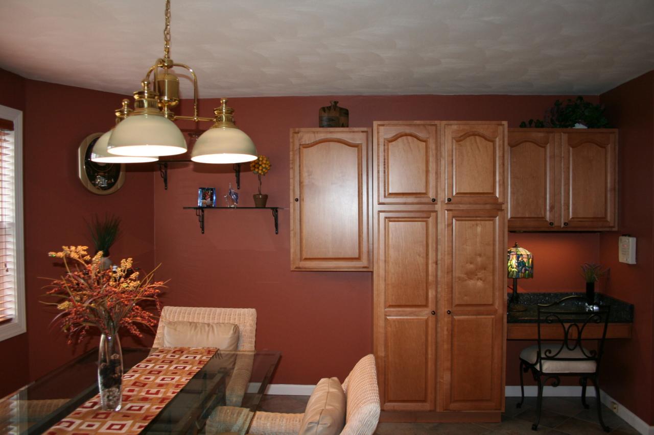5336 Huntridge Road Roanoke, VA 24012 - Photo 24 of 151 eat in area