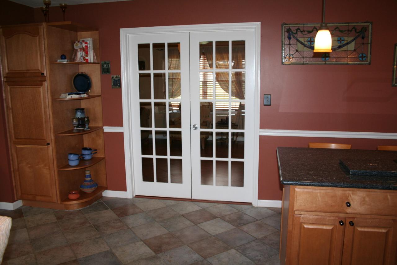 5336 Huntridge Road Roanoke, VA 24012 - Photo 25 of 151 french doors to study/office or bedroom