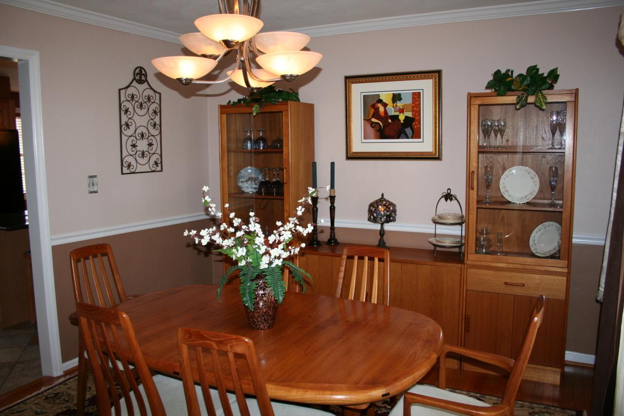 5336 Huntridge Road Roanoke, VA 24012 - Photo 32 of 151 dining room