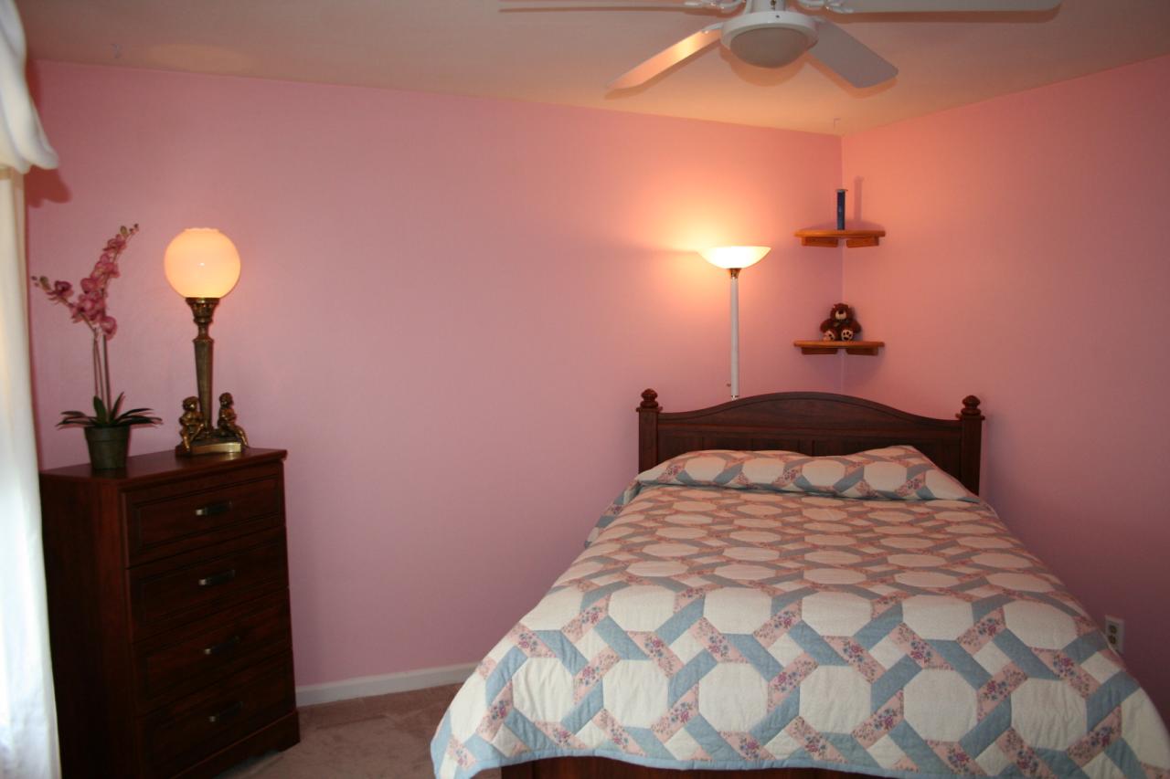 5336 Huntridge Road Roanoke, VA 24012 - Photo 44 of 151 bedroom 2, front of house