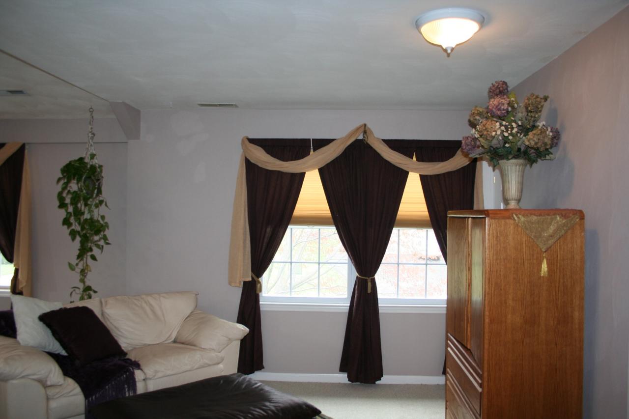 5336 Huntridge Road Roanoke, VA 24012 - Photo 54 of 151 master br sitting area