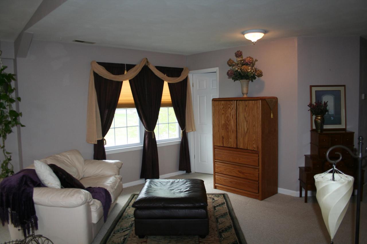 5336 Huntridge Road Roanoke, VA 24012 - Photo 65 of 151 sitting area