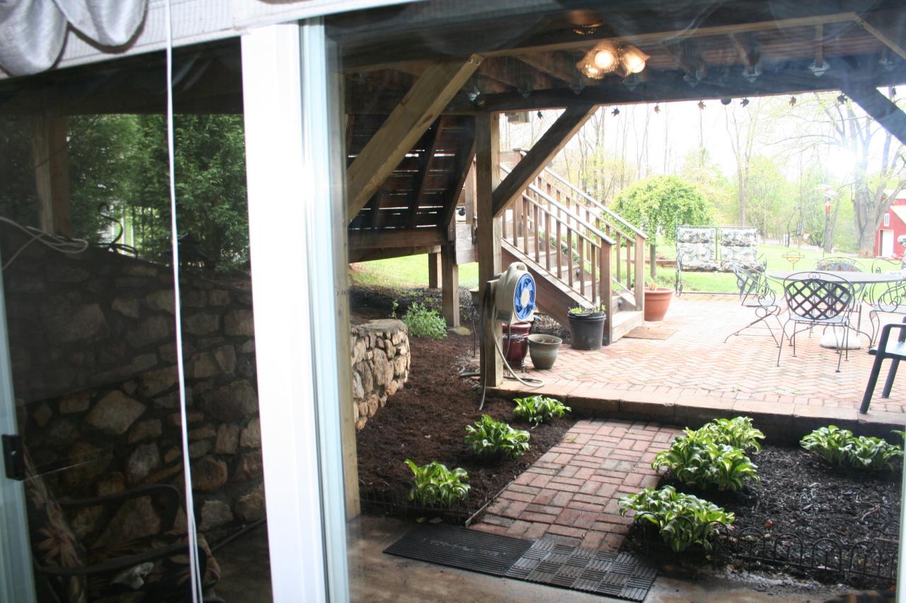 5336 Huntridge Road Roanoke, VA 24012 - Photo 81 of 151 patio