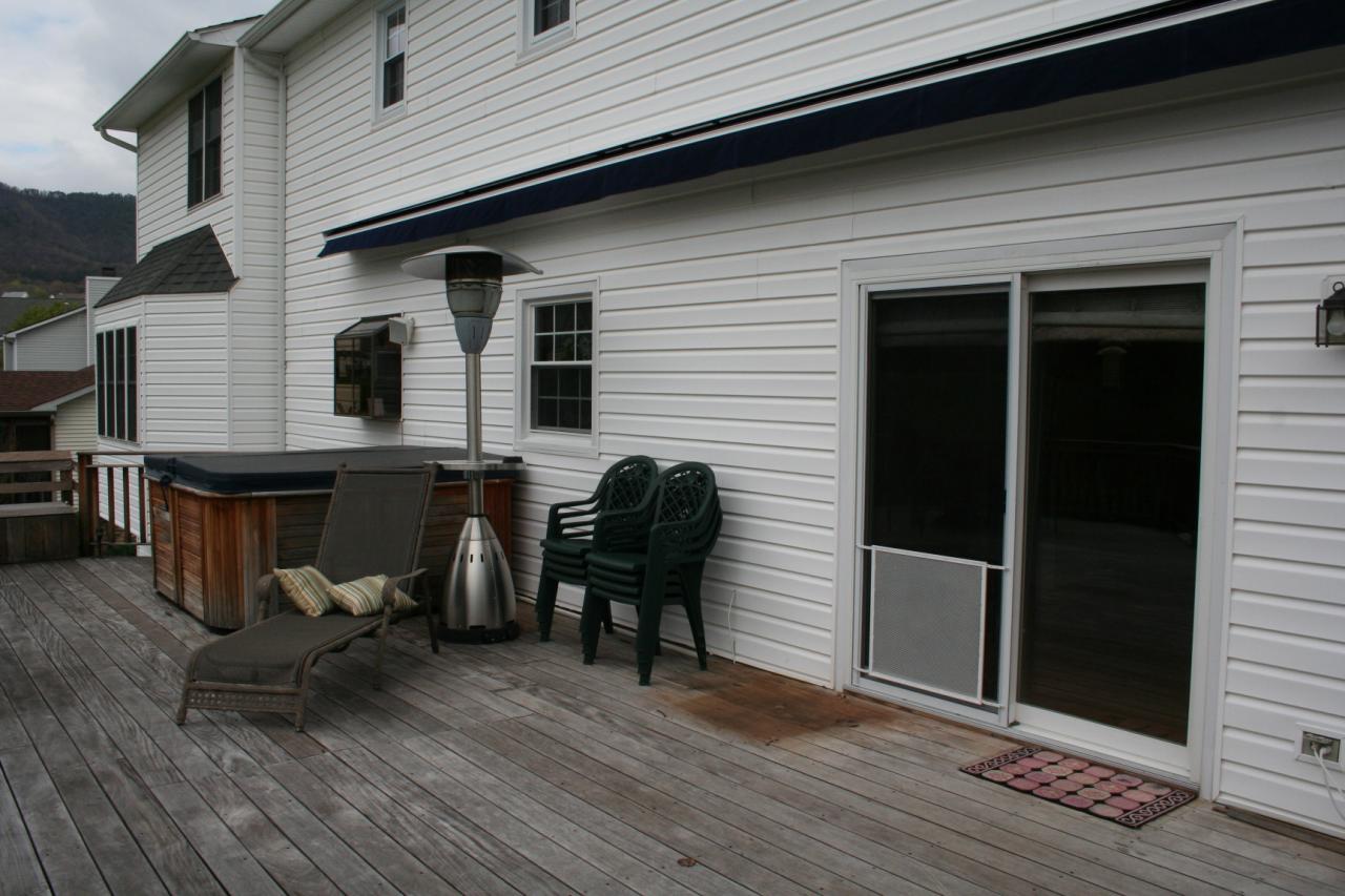 5336 Huntridge Road Roanoke, VA 24012 - Photo 96 of 151 rear deck with remote retractable awning