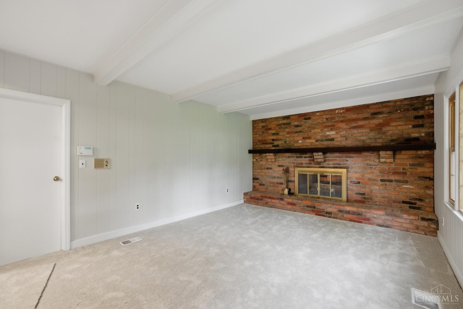 2101 Berrypatch Drive Cincinnati, OH 45244 - Photo 10 of 44