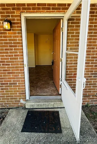 $1,100 | 923 Fiske Drive, Fayetteville, NC 28311