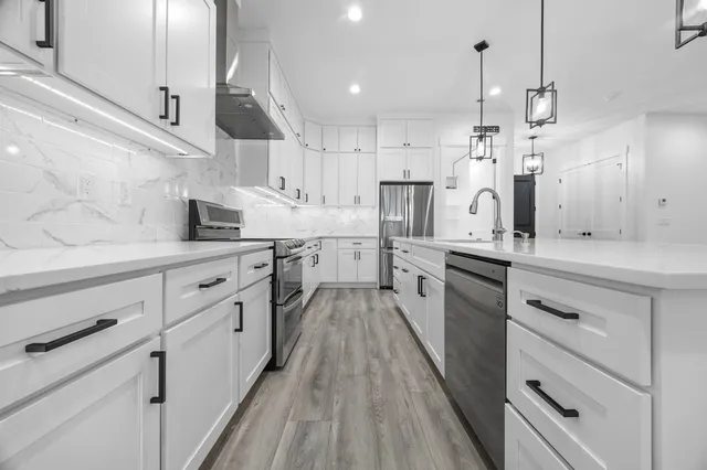 $1,100,000 | 1616 Christopher Road, Campobello, SC 29322