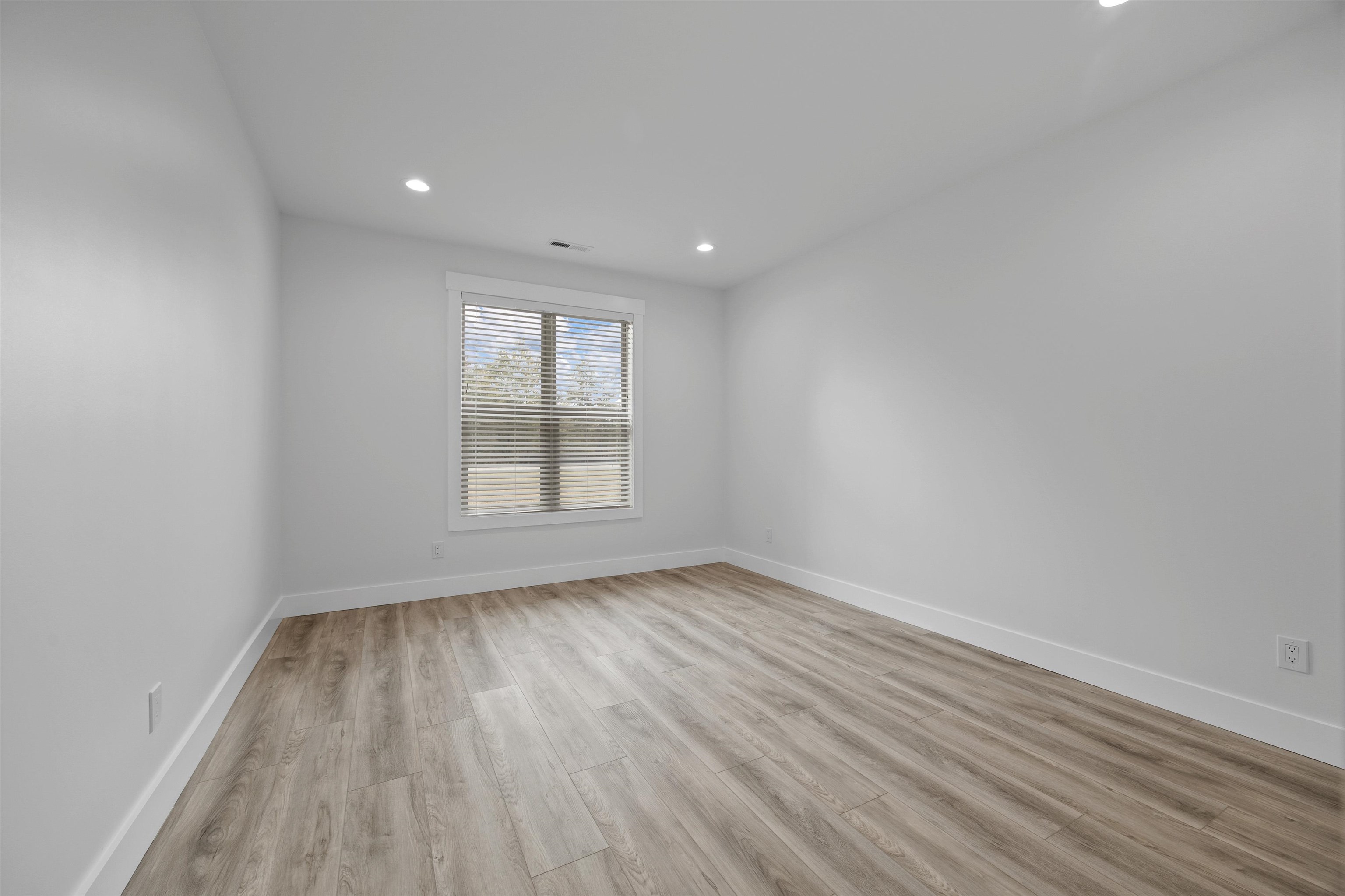 1616 Christopher Road Campobello, SC 29322 - Photo 28 of 50