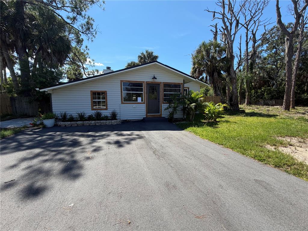 5118 Behms Court Port Richey, FL 34668 - Photo 3 of 34 Gallery Image 3