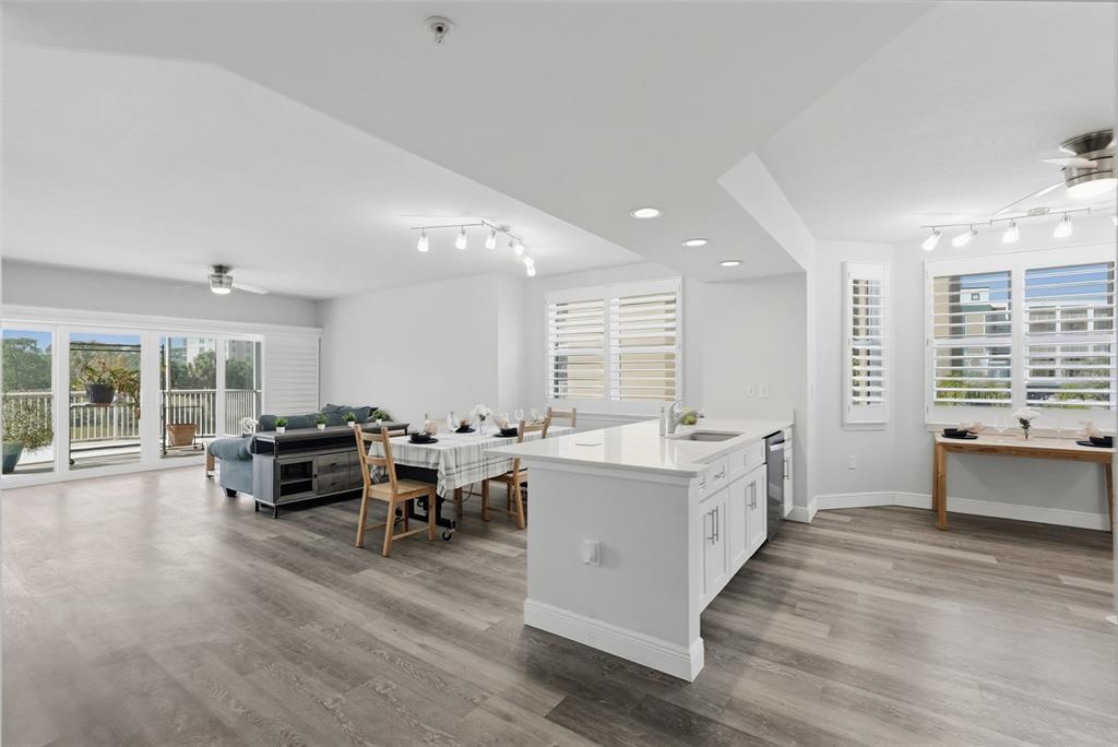 960 Starkey Road, Unit 8106 Largo, FL 33771 - Photo 3 of 49