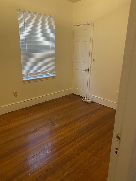 6 Ridgewood Street Boston, MA 02122 - Photo 4 of 12 Gallery Image 4