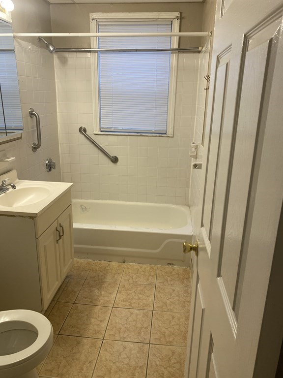 6 Ridgewood Street Boston, MA 02122 - Photo 5 of 12 Gallery Image 5