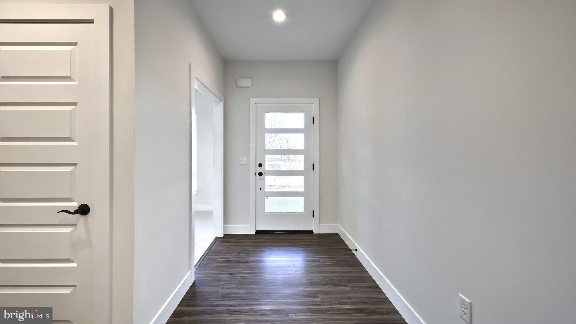 475 Pinnacle Rdg Drive Annville, PA 17003 - Photo 26 of 31 a view of a hallway with wooden floor