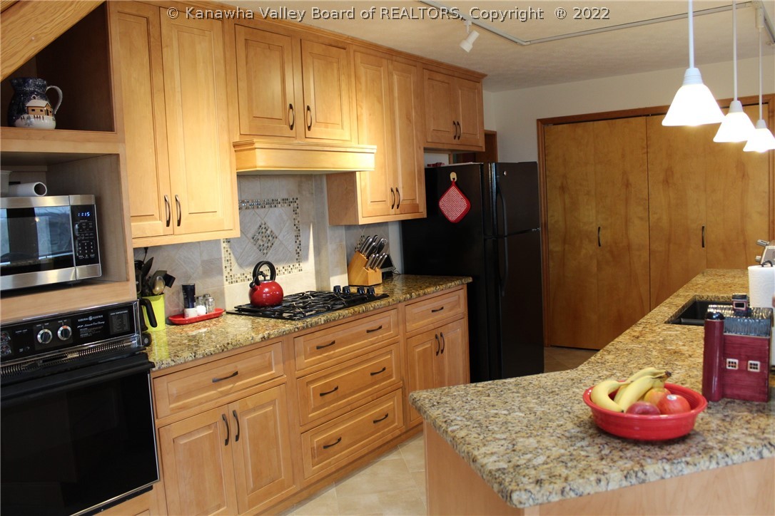 802 Riffee Ridge Given, WV 25245 - Photo 27 of 50 Gallery Image 27