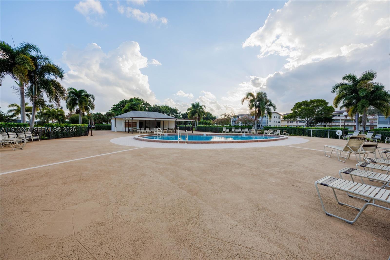 303 Preston H, Unit 303 Boca Raton, FL 33434 - Photo 32 of 50