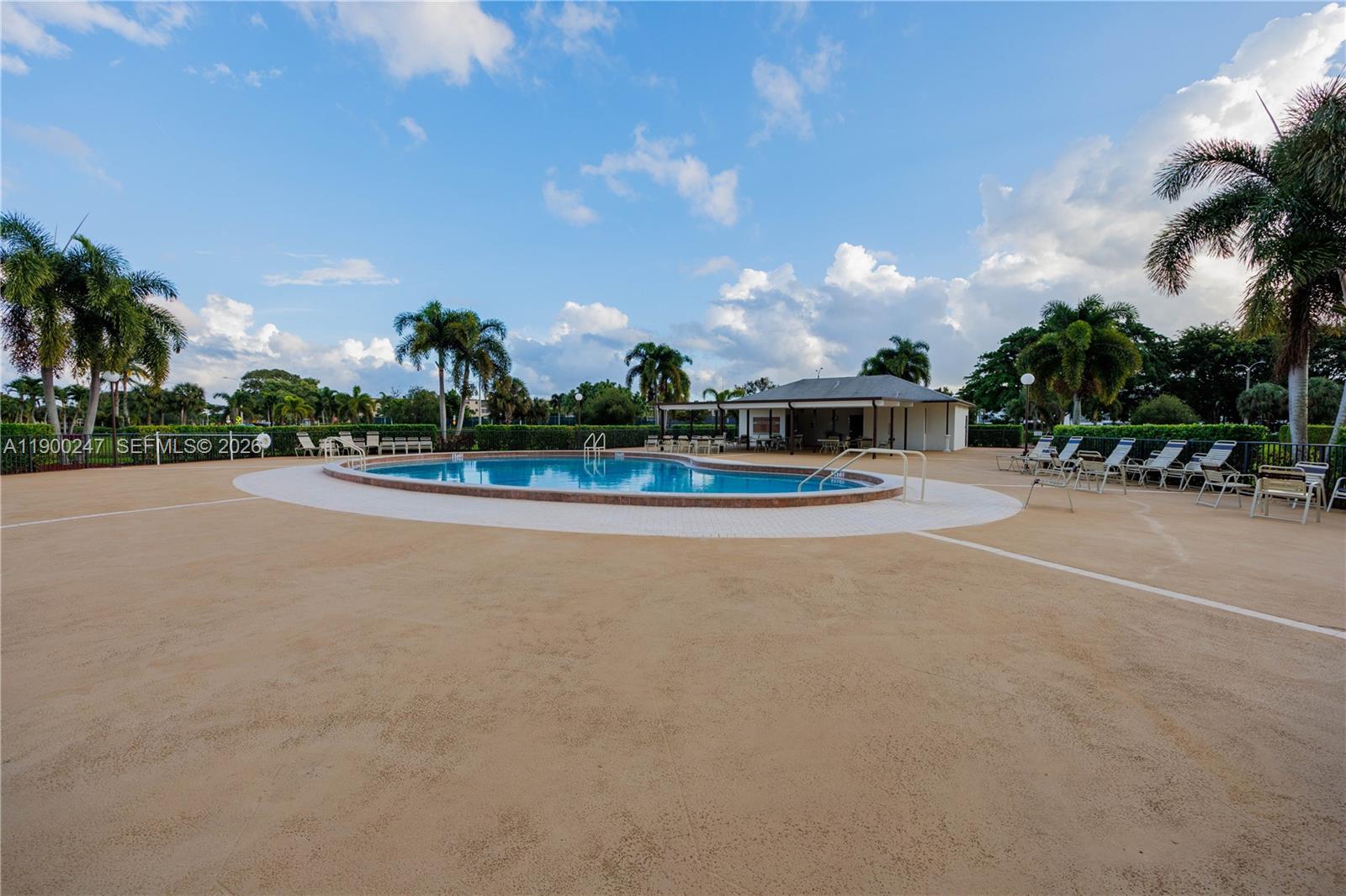 303 Preston H, Unit 303 Boca Raton, FL 33434 - Photo 34 of 50 a view of a park