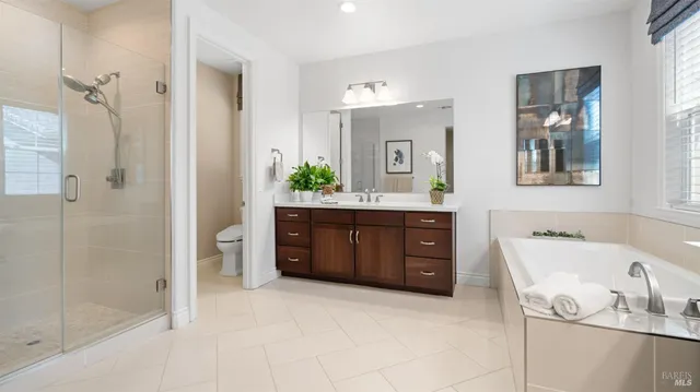 $849,000 | 2013 Kingwood Road, Rohnert Park, CA 94928