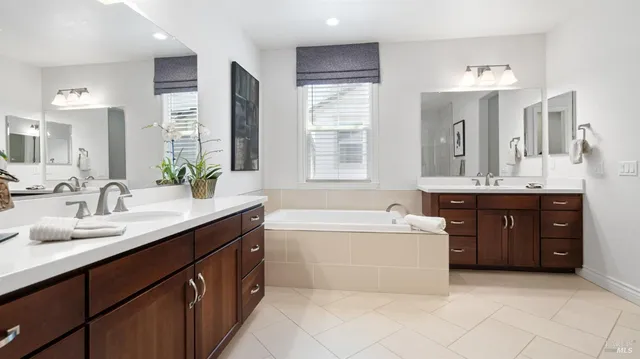 $849,000 | 2013 Kingwood Road, Rohnert Park, CA 94928