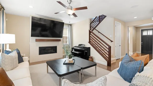 $849,000 | 2013 Kingwood Road, Rohnert Park, CA 94928