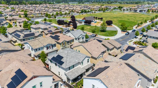 $849,000 | 2013 Kingwood Road, Rohnert Park, CA 94928