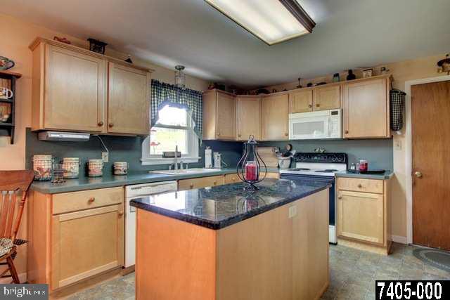 445 Days Mill Road York, PA 17403 - Photo 5 of 25 Gallery Image 5