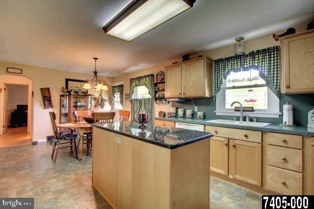 445 Days Mill Road York, PA 17403 - Photo 6 of 25 Gallery Image 6
