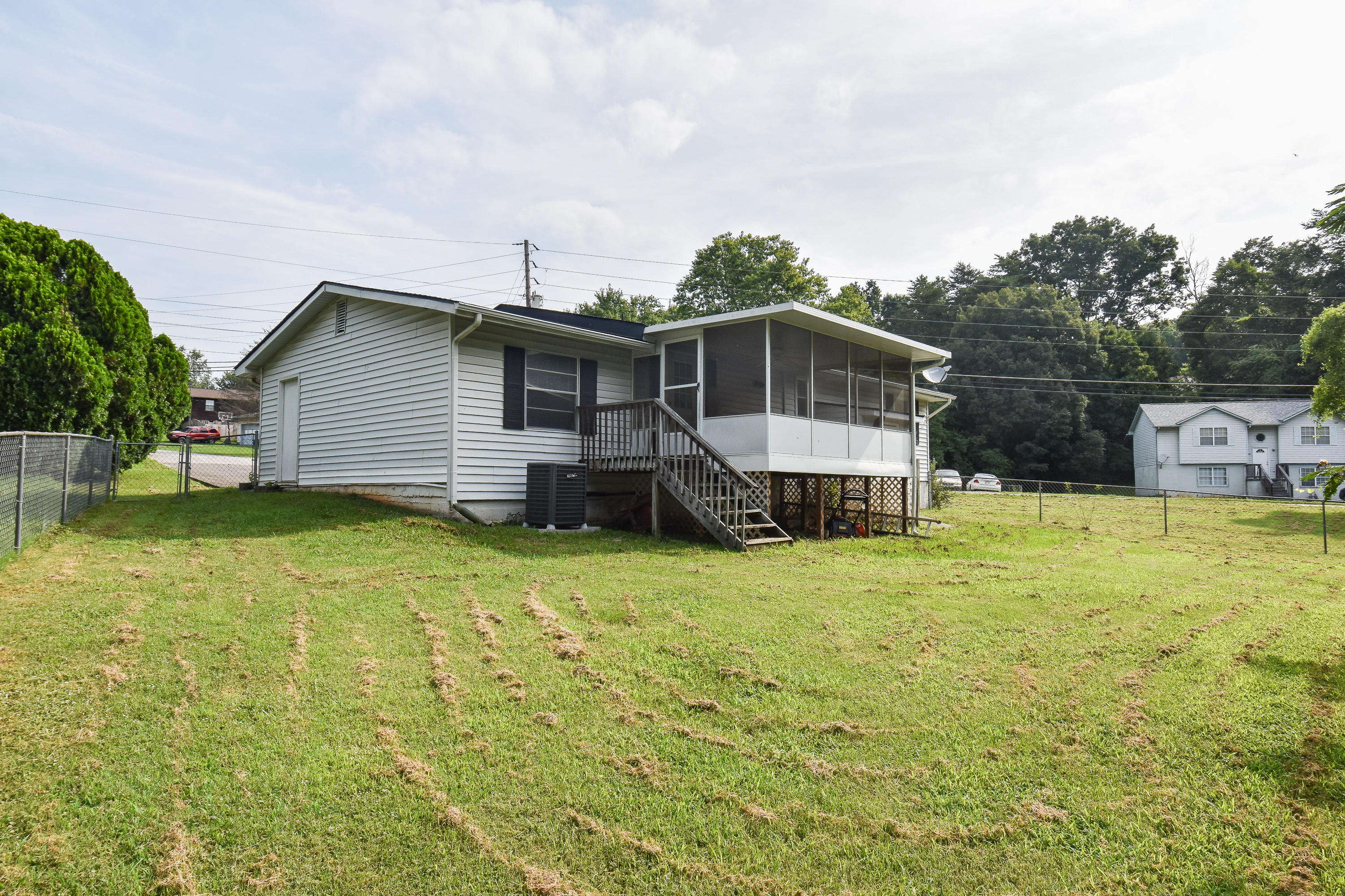 3301 Wexgate Road Knoxville, TN 37931 - Photo 4 of 9 EXT4