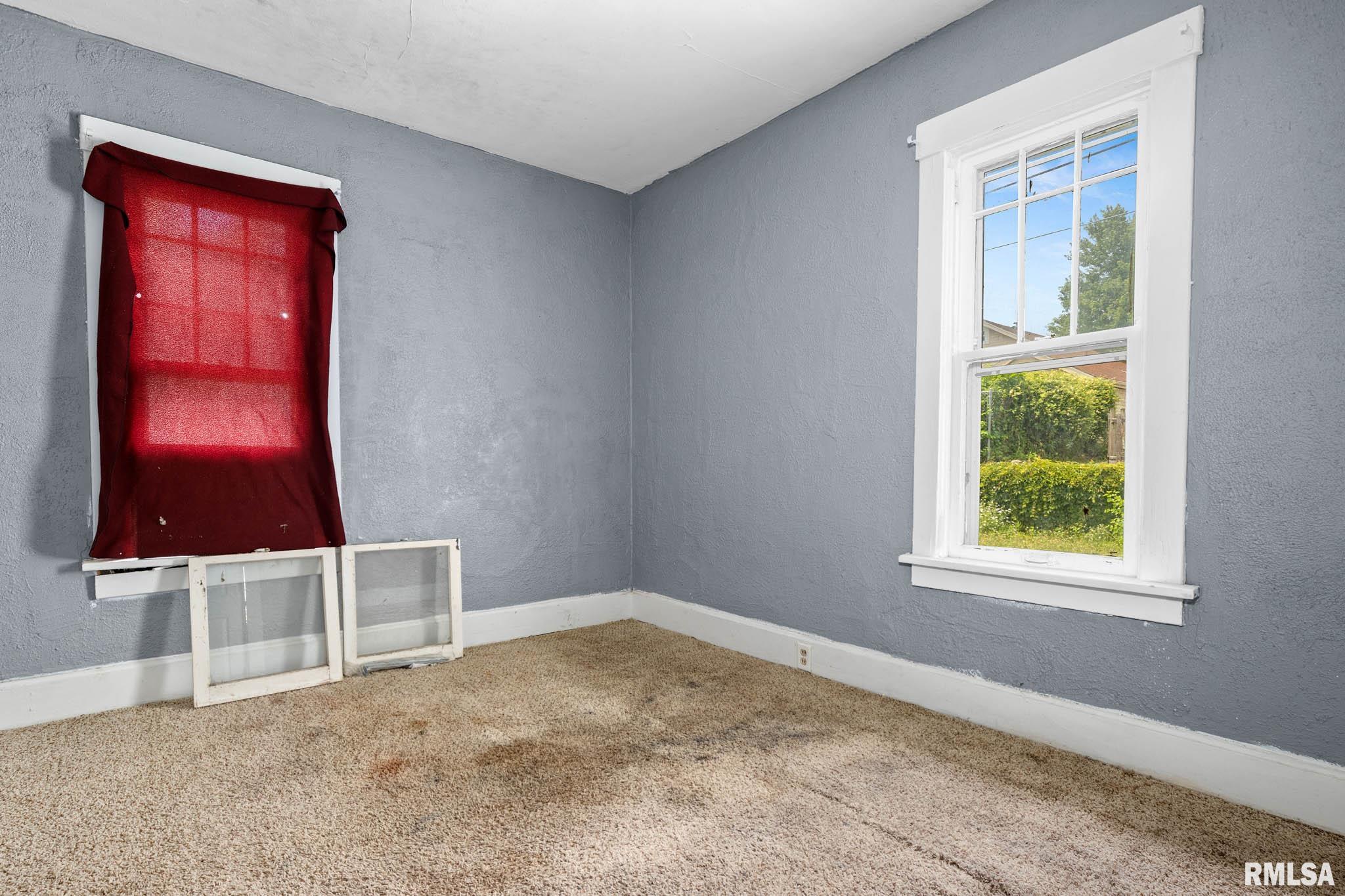 211 Minch Street South Pekin, IL 61564 - Photo 14 of 25