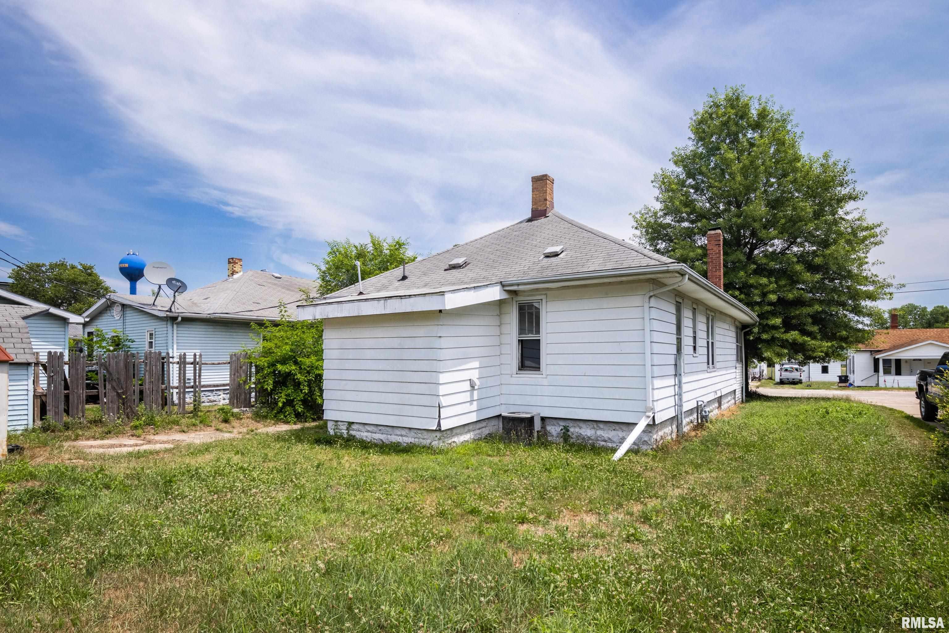 211 Minch Street South Pekin, IL 61564 - Photo 23 of 25