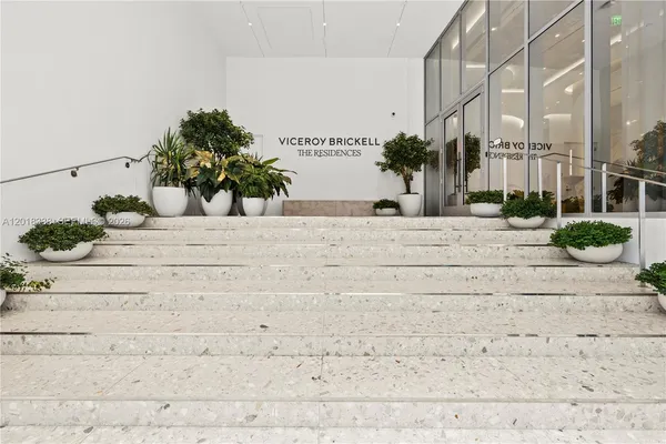 a view of a entryway