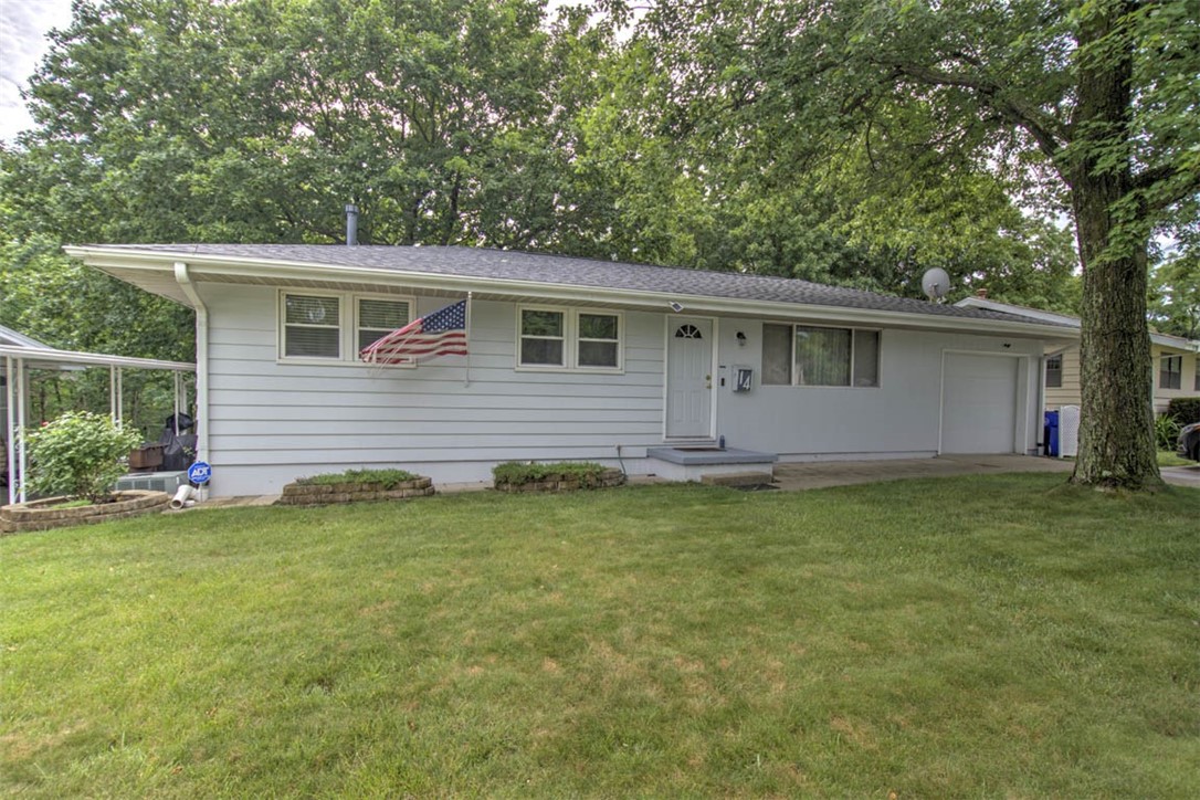 14 Colorado Drive Decatur, IL 62526 - Photo 2 of 21