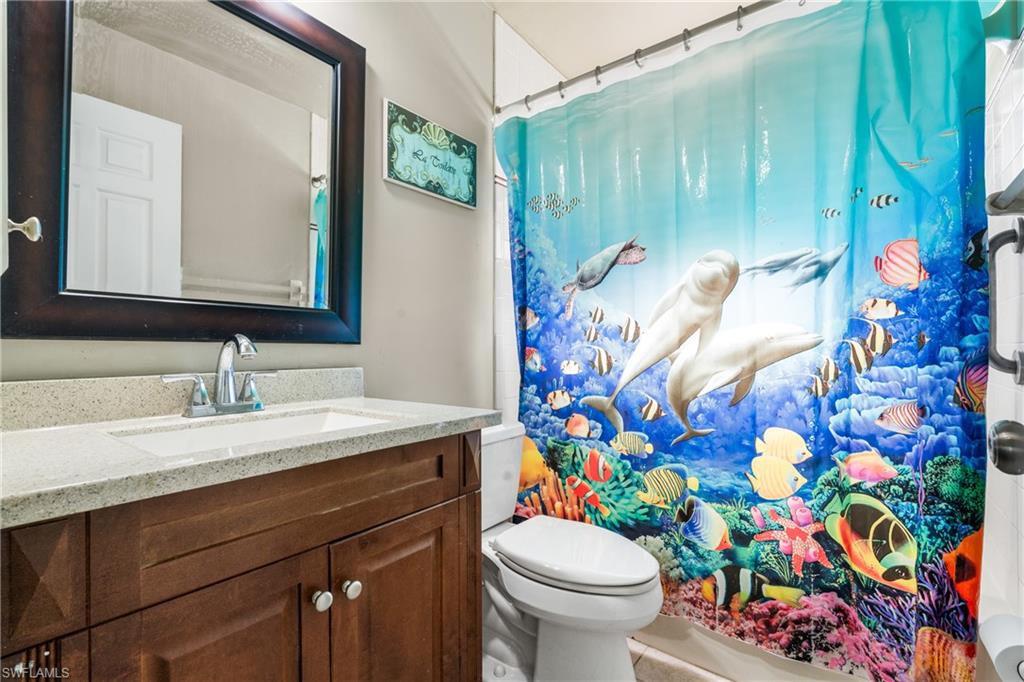 10570 Regent Circle Naples, FL 34109 - Photo 14 of 22