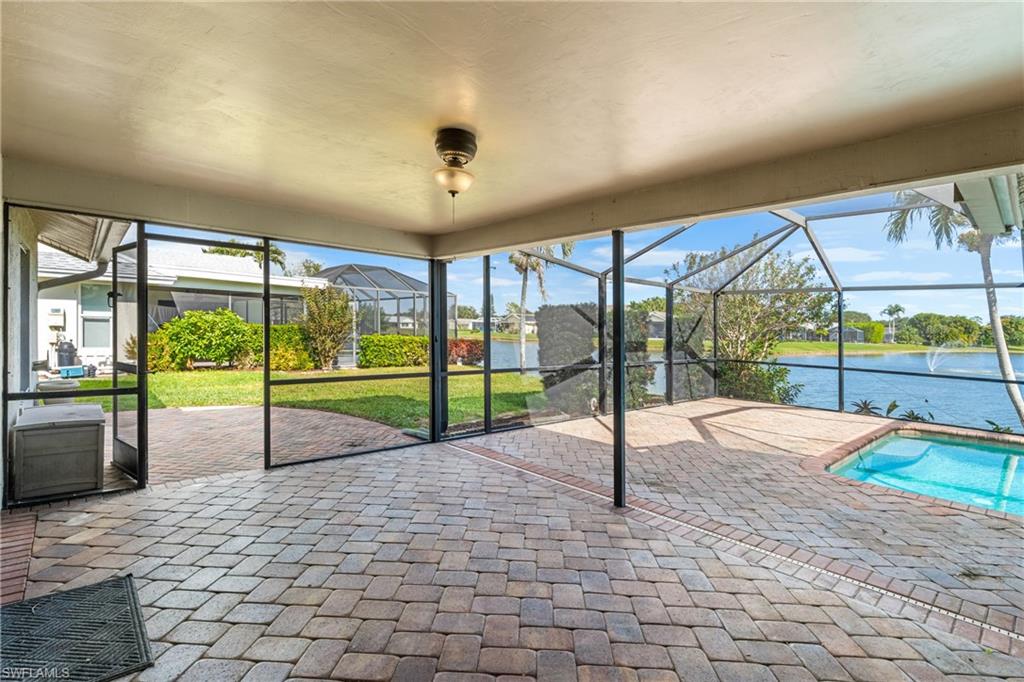 10570 Regent Circle Naples, FL 34109 - Photo 18 of 22
