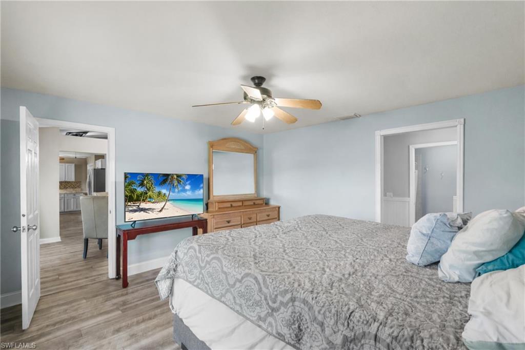10570 Regent Circle Naples, FL 34109 - Photo 10 of 22